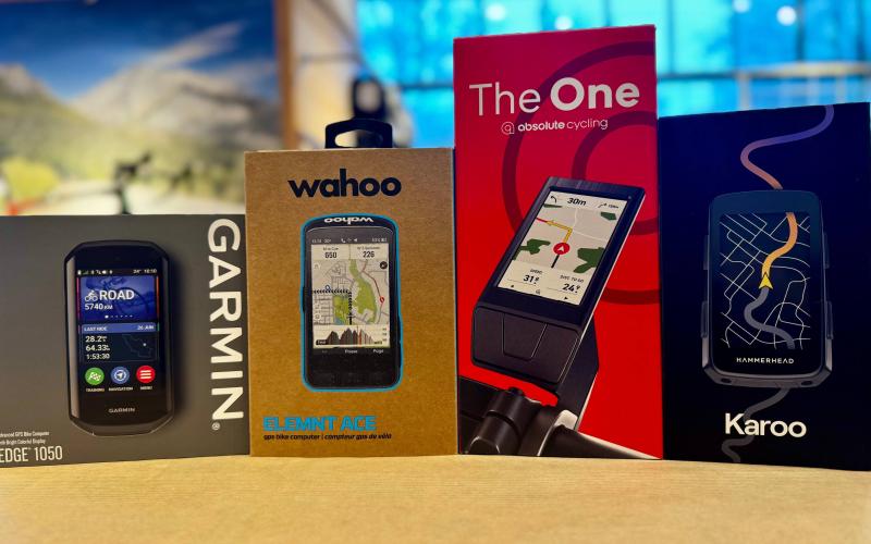 <p>Van geavanceerde fietscomputers tot praktische tassen, we hebben alles om jouw fietservaring te verbeteren. Ontdek ons ruime assortiment accessoires en laat je adviseren over wat het beste bij jou past. Zo kun je zorgeloos en met veel plezier op pad!</p>
